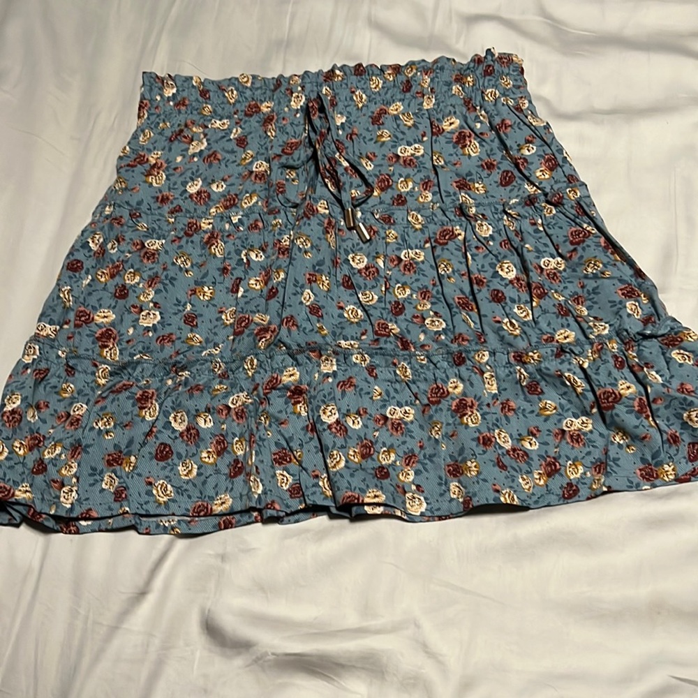 Women’s skirt